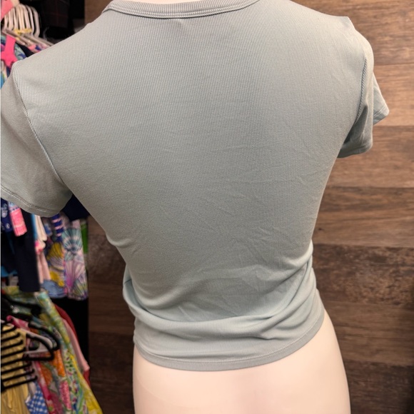 Athleta Light Blue Ribbed Crop Top Tshirt - Picture 3 of 8